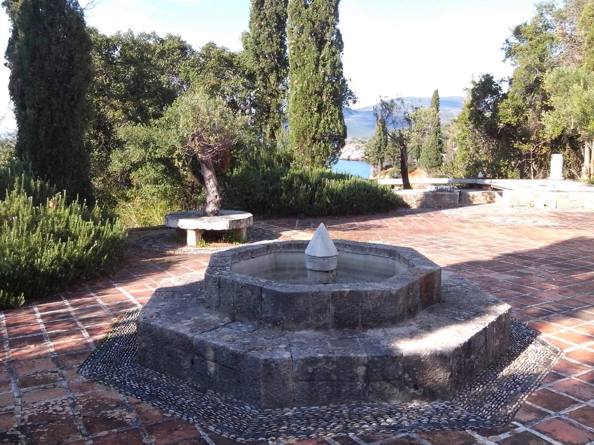 Les Sirenes Kardamili Hotel Exterior foto